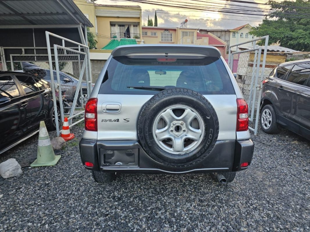 db657f6e-17e3-44d6-bcd6-c705efbde888