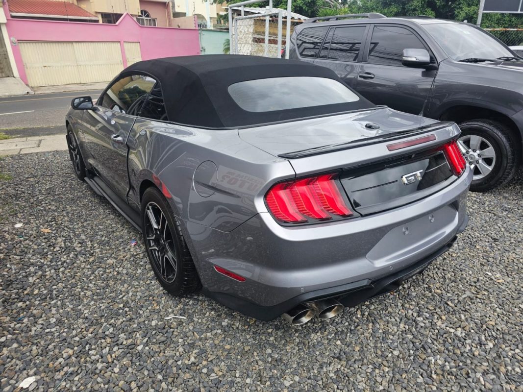 b180e881-83a4-47b1-aff6-5f04bd2a2ae5