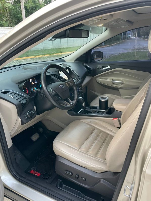 c9bcf937-83cf-4c96-909b-0af56772735a