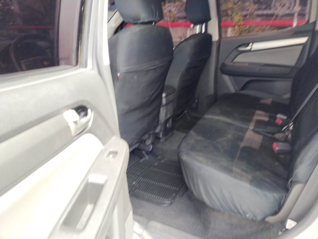 2f52b8b2-c2a4-4be3-ac58-b7616cc83c78