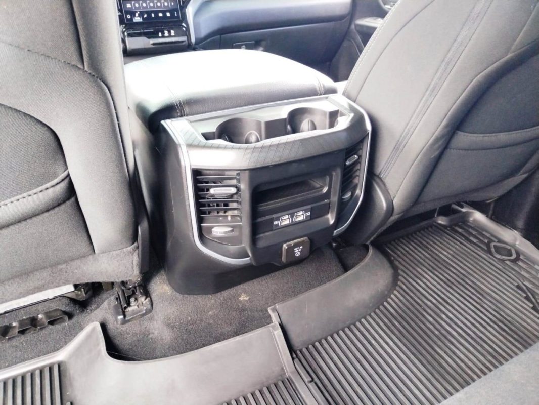 3a076ec8-5874-4046-ac3b-ee9fda2cf95c