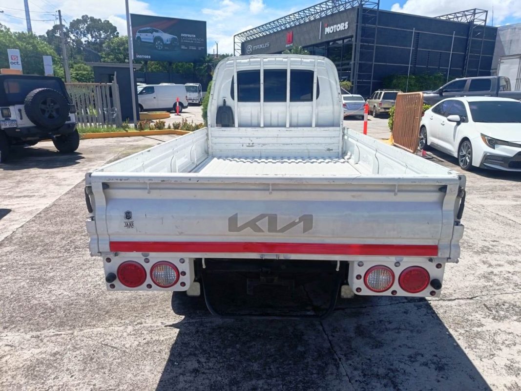 3d24b944-a86f-4e47-9d87-3f2cd939aeeb