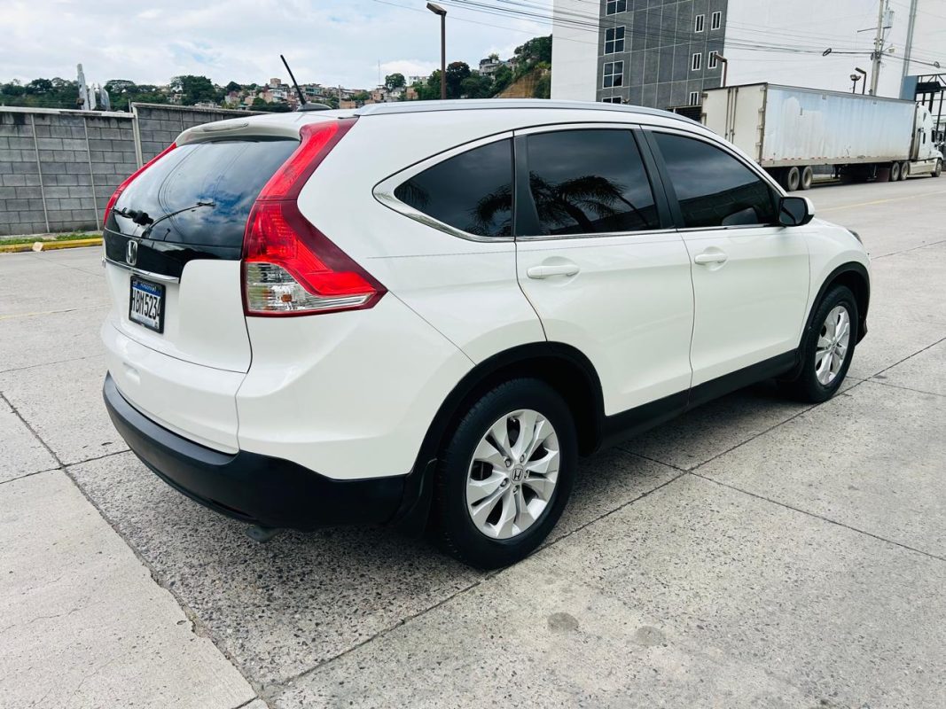 44b5cbe3-1cb8-4c8b-91b2-e2615657983e