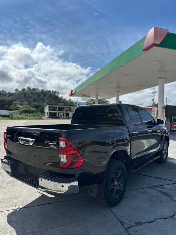 563fbd7b-b27c-4981-b1f1-8dbc941d7455