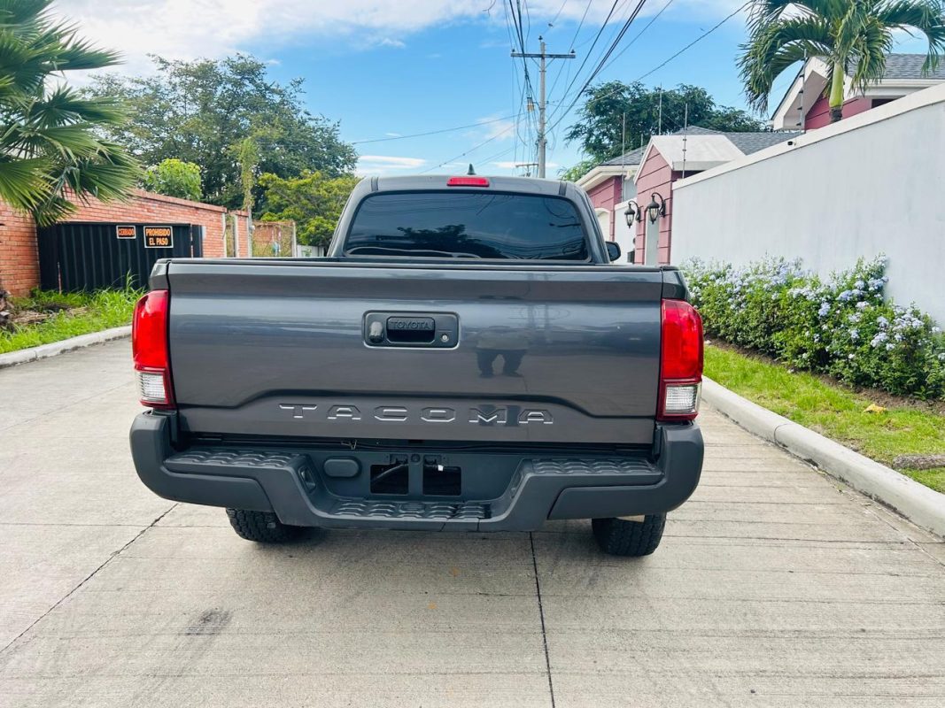 63689650-bf69-4a10-b5fe-e650517afb1c