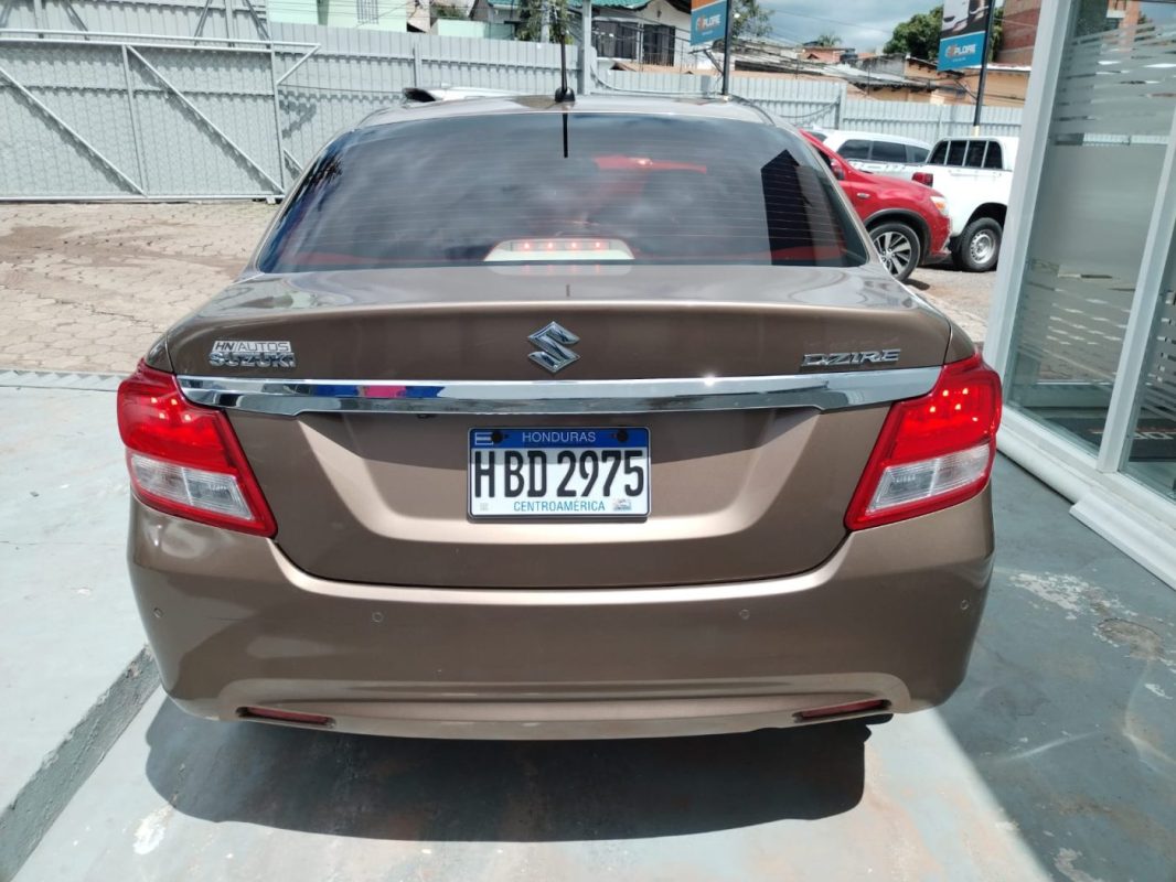 6eebce72-a961-400c-803a-7197416ce1f8