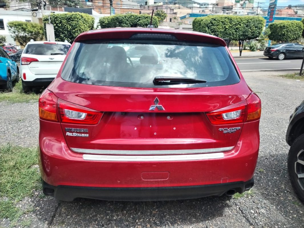 7b61b500-9b93-4871-bc5f-db1df66f6cfd