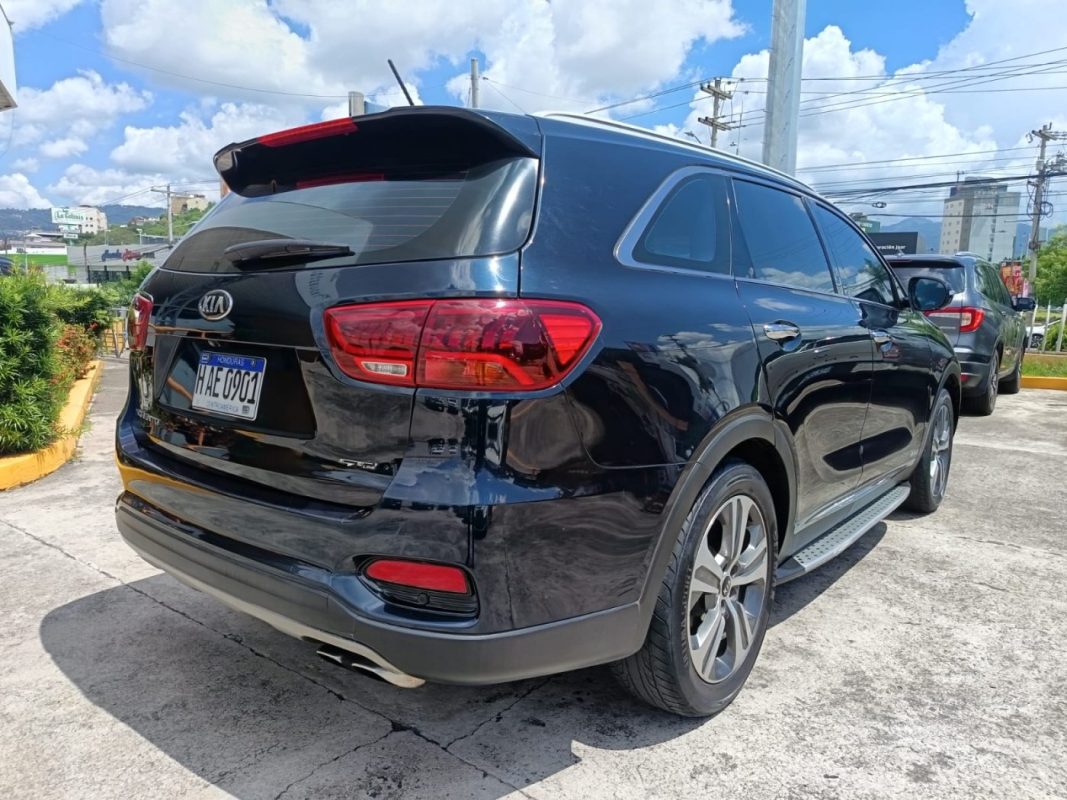 8096de24-2d7c-40be-867f-44869922c9a7