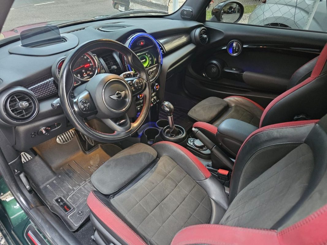 811f3668-c3c2-46bb-b718-13622a467d65