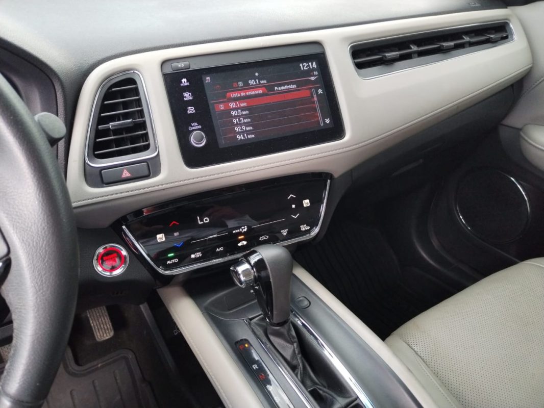 8e772300-1429-40ca-819f-3d87e6bce7e0