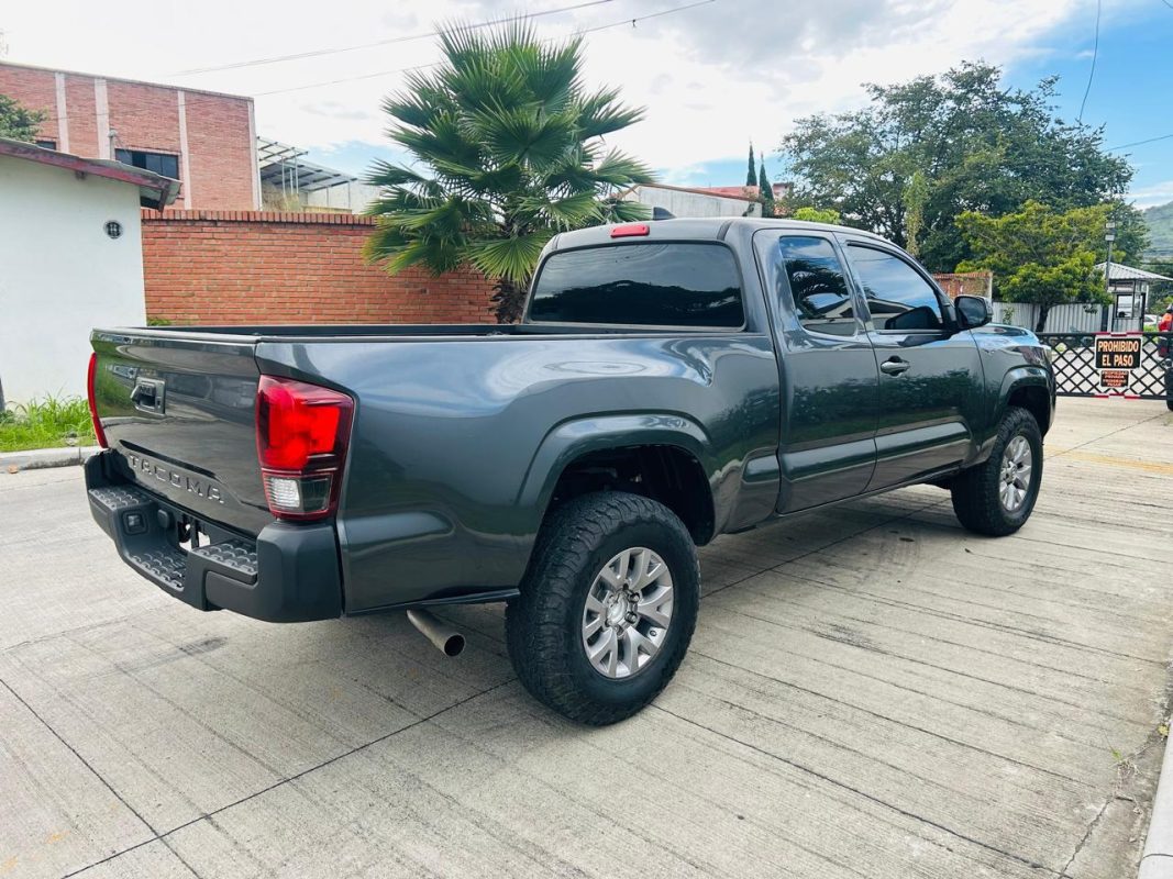 934f51d8-5f53-477f-960c-a64ae1bb65b3