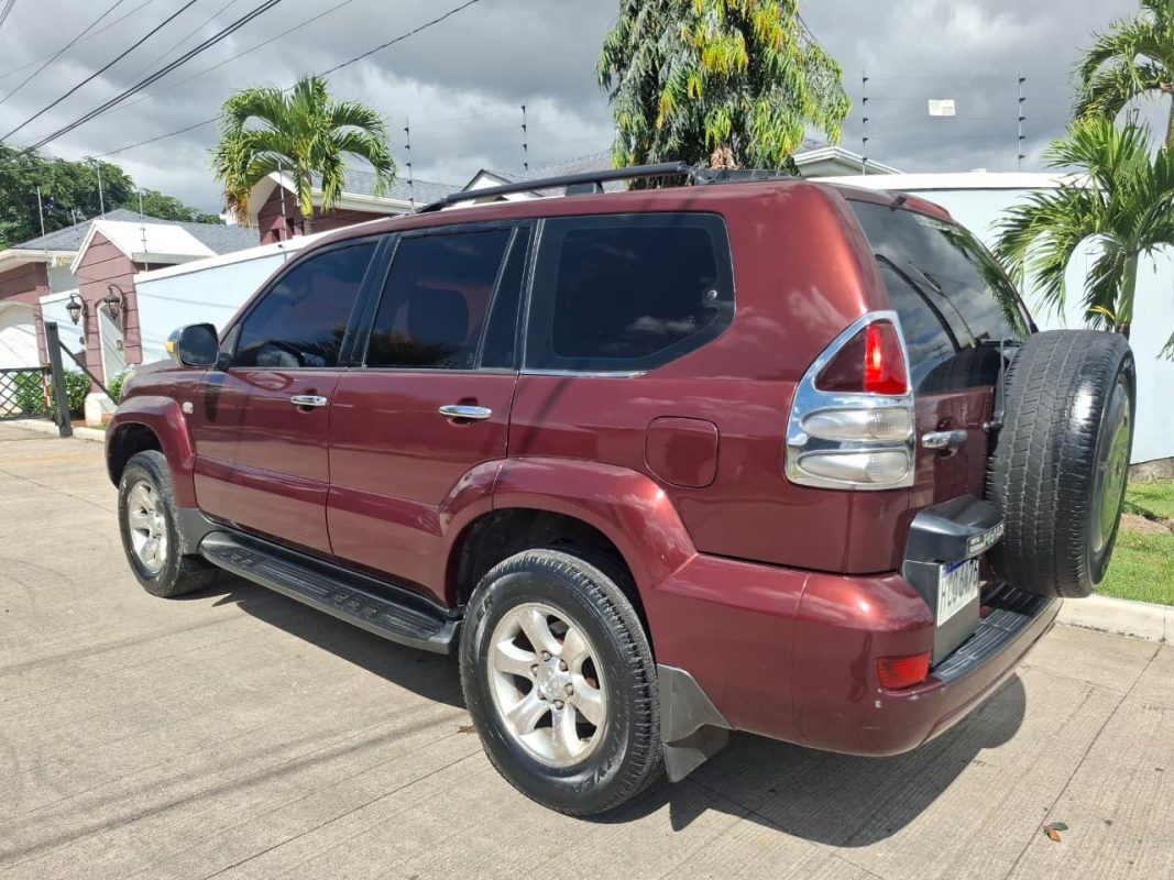 93b8593f-5e60-44c0-aa9d-165f5afb4537