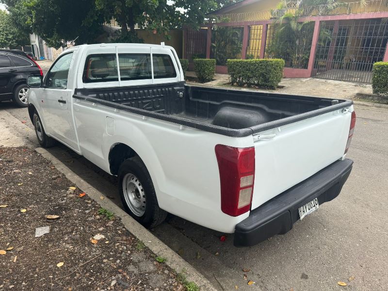 WhatsApp Image 2025-10-09 at 12.50.51 PM