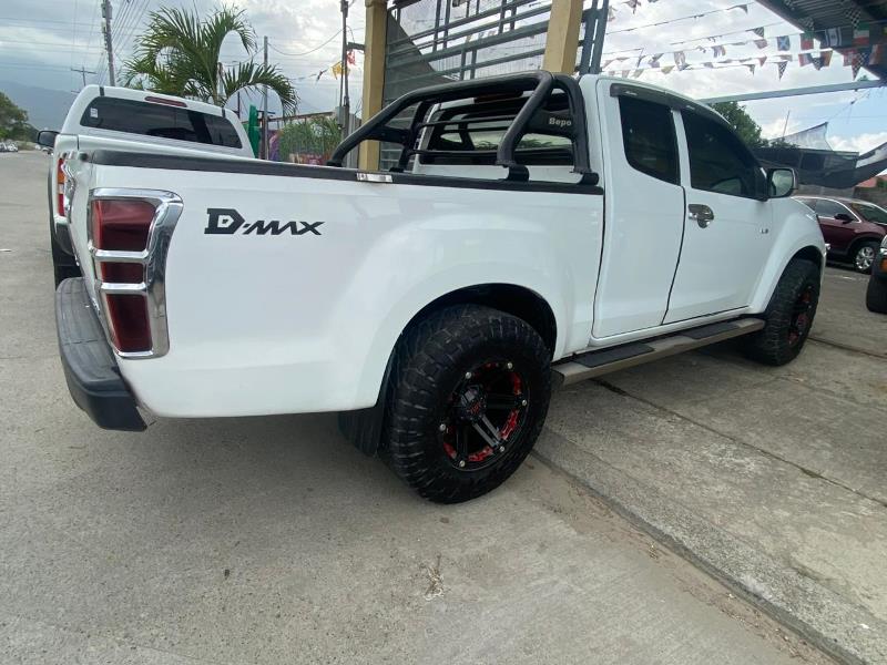 WhatsApp Image 2025-10-09 at 12.51.20 PM (4)