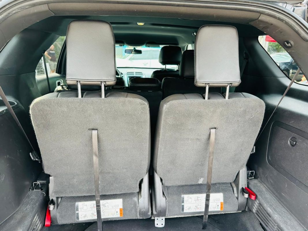 WhatsApp Image 2025-10-10 at 6.08.10 PM (7)