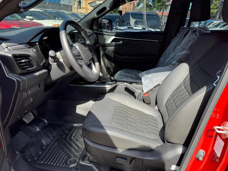 WhatsApp Image 2025-10-12 at 12.08.45 PM