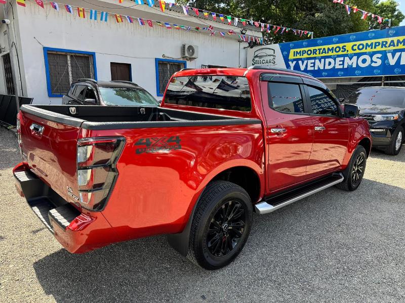 WhatsApp Image 2025-10-12 at 12.08.46 PM (1)