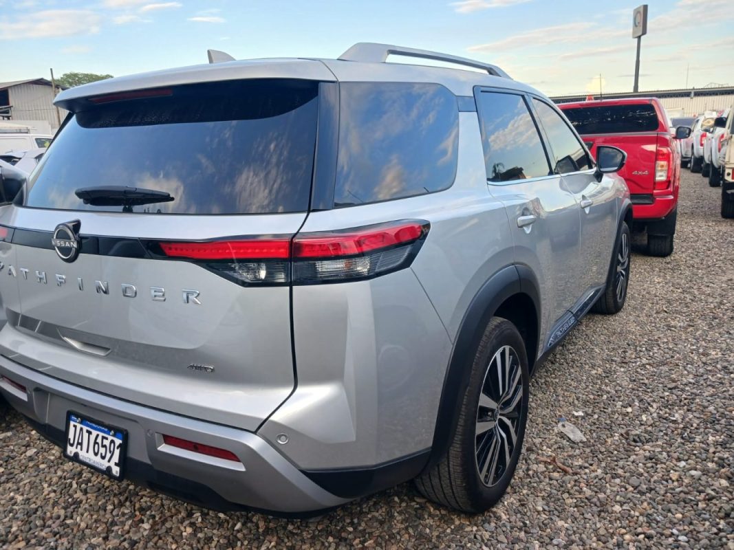 WhatsApp Image 2025-10-14 at 10.03.18 AM (2)