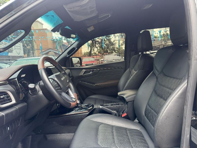 WhatsApp Image 2025-10-15 at 7.50.48 PM