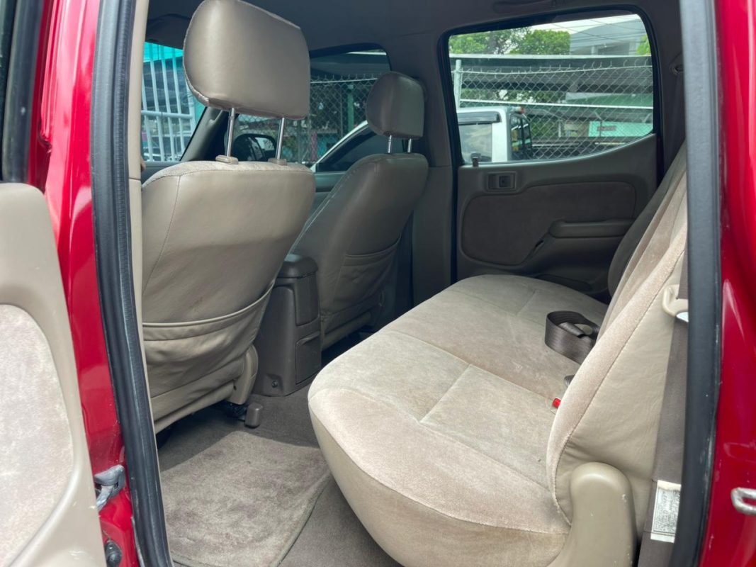 WhatsApp Image 2025-10-16 at 1.52.05 PM (1)