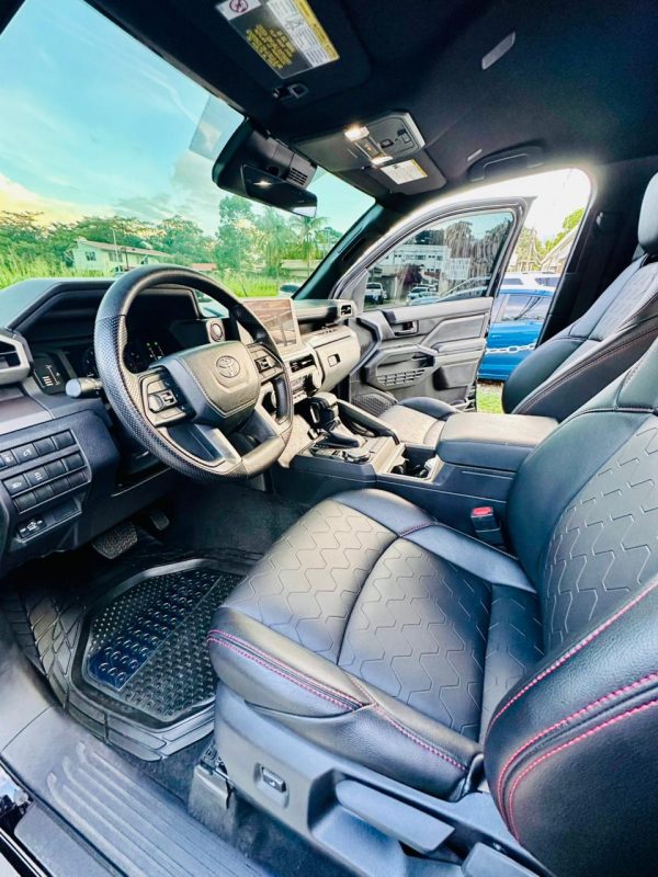 WhatsApp Image 2025-10-21 at 10.59.13 PM (1)