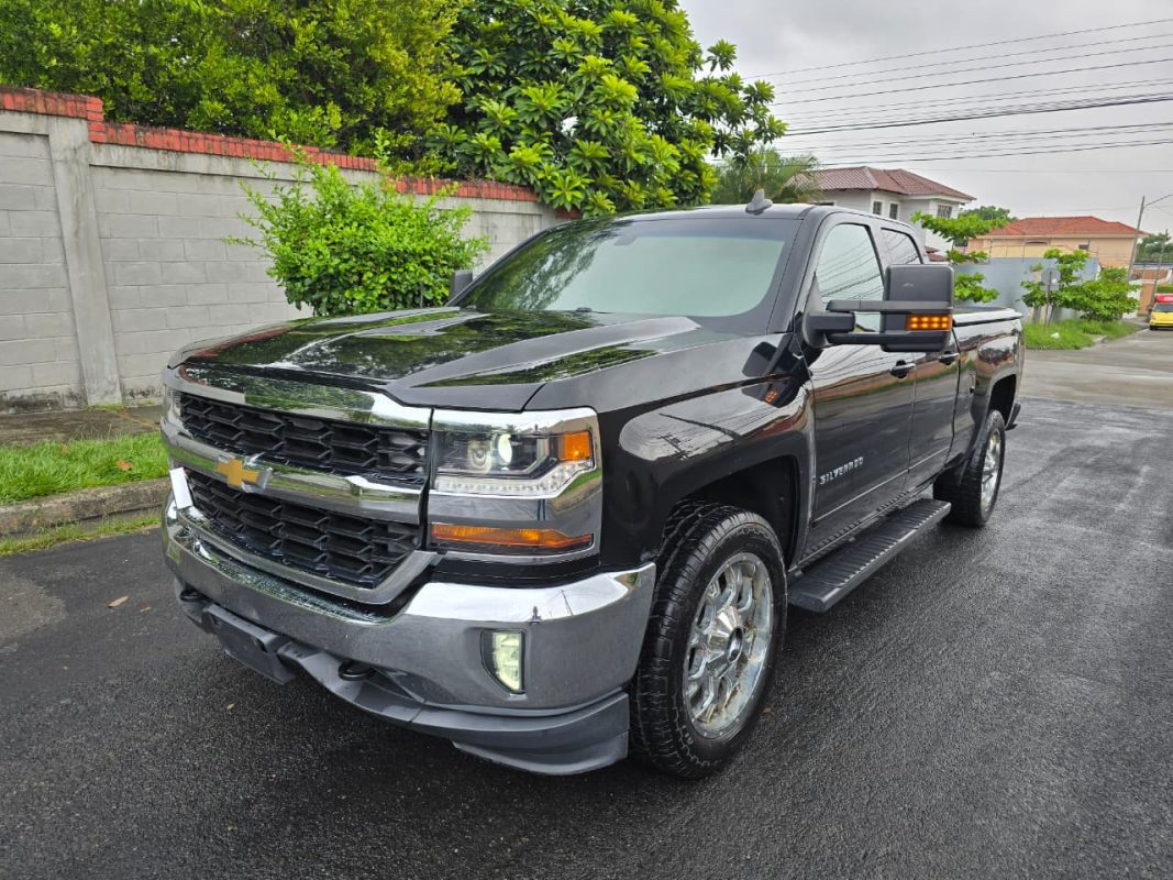 WhatsApp Image 2025-10-23 at 1.43.49 PM