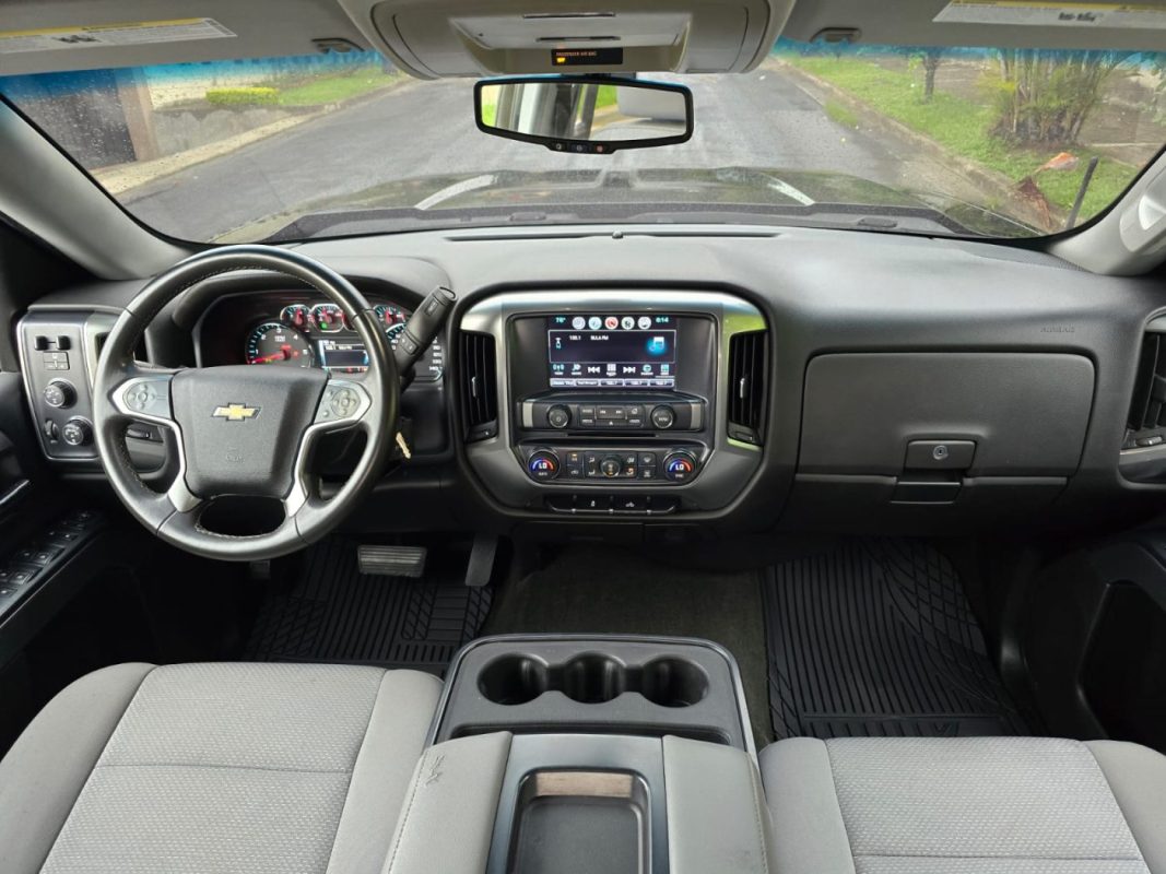 WhatsApp Image 2025-10-23 at 1.43.52 PM (1)