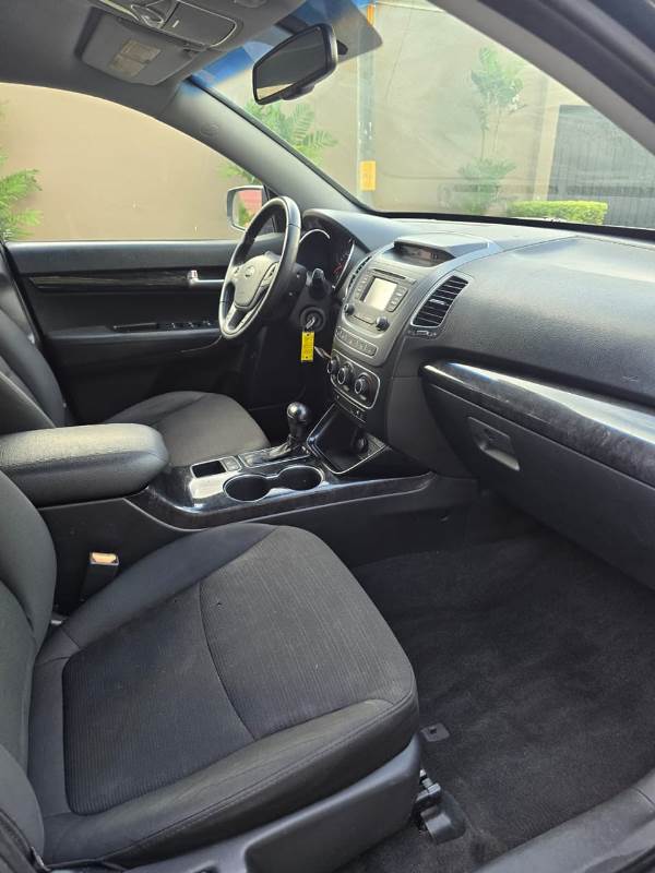 WhatsApp Image 2025-10-23 at 6.25.55 PM (1)