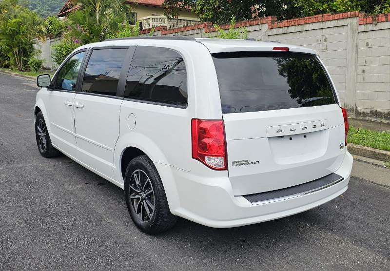 WhatsApp Image 2025-10-24 at 10.26.01 AM (1)