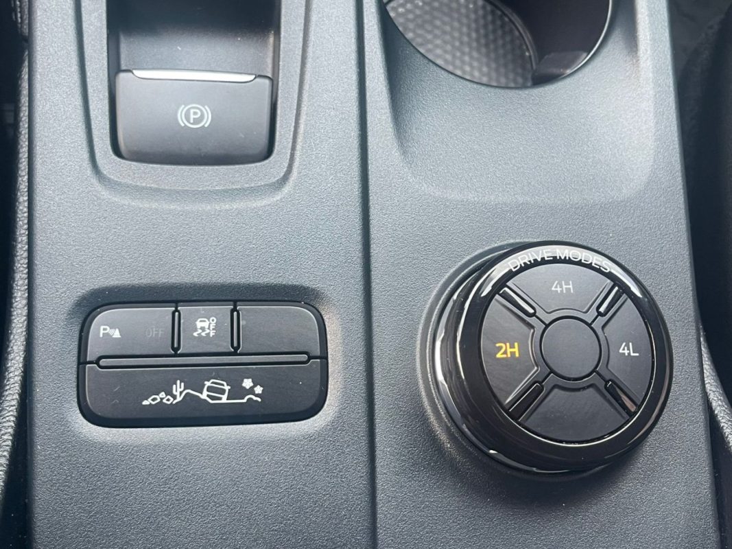 WhatsApp Image 2025-10-24 at 10.31.51 AM (4)