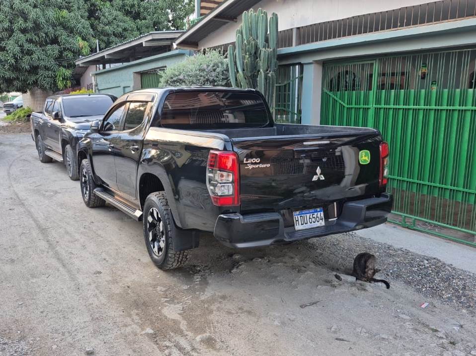 WhatsApp Image 2025-10-24 at 7.06.26 PM (1)