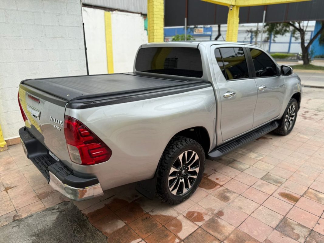 WhatsApp Image 2025-10-25 at 12.11.39 PM (1)