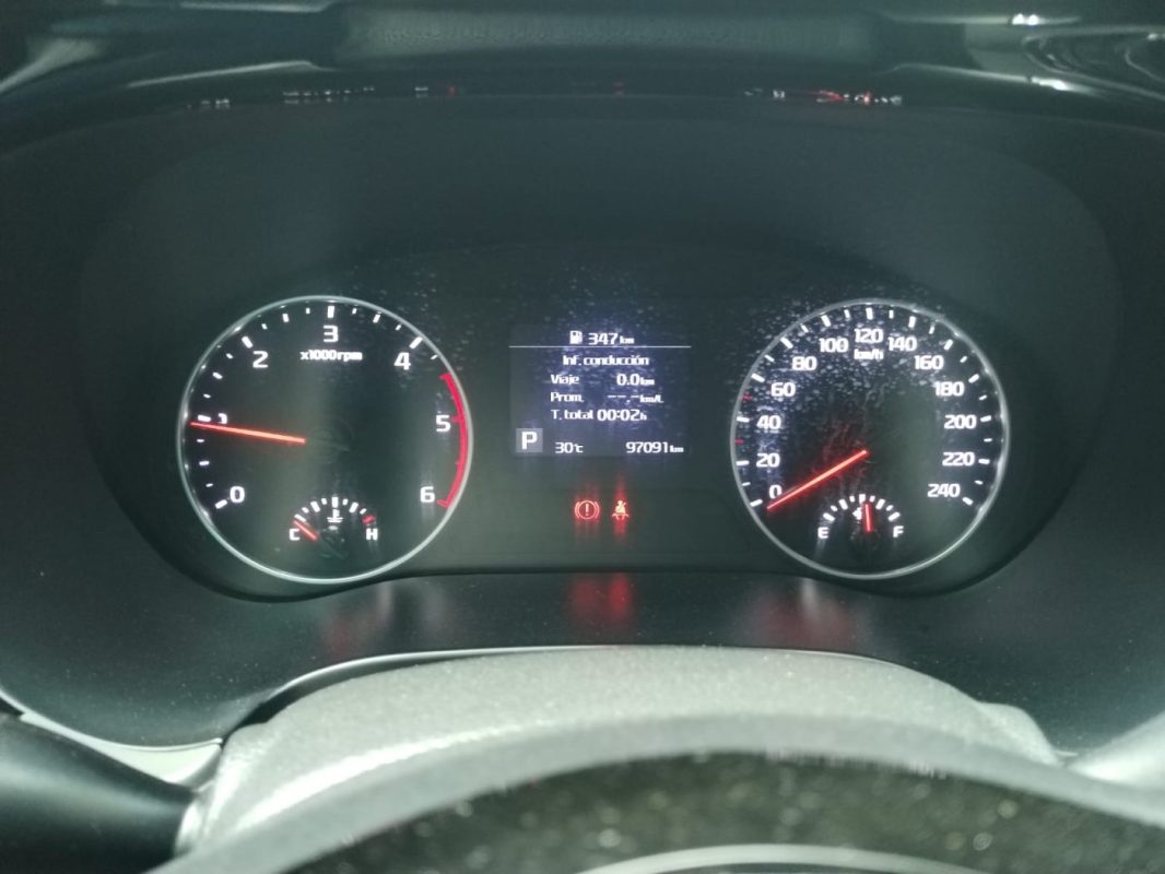 b0713840-5baa-448d-bfcc-80cc89260391