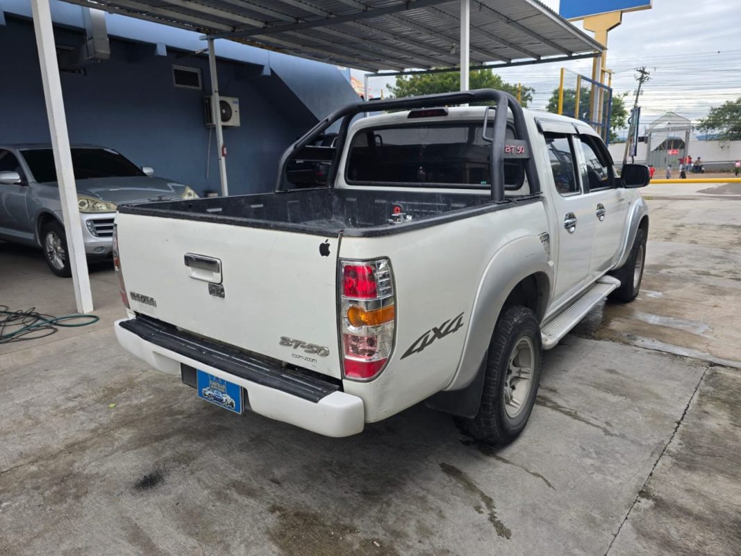 b1a42451-5c62-498c-8898-5e1bbacddc9d