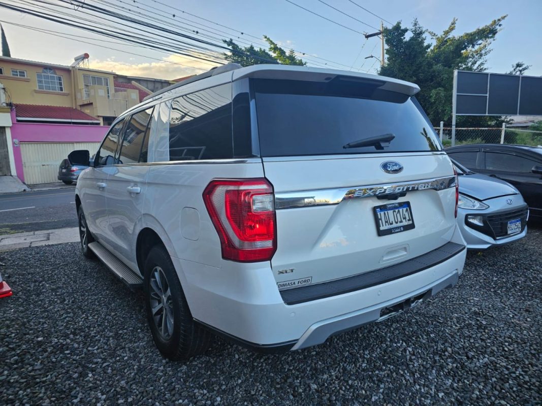 b7934755-3a58-4738-9263-ecd68304e596