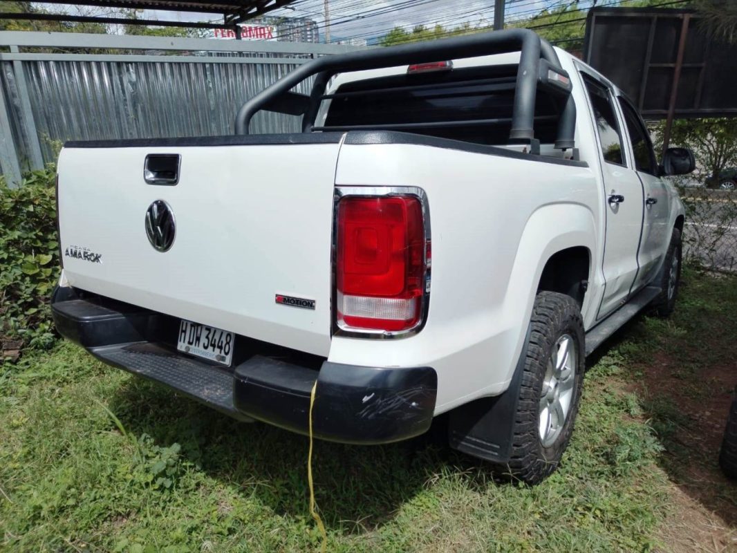 ce8fb87e-5f0e-4903-b64d-80736a5b12c5