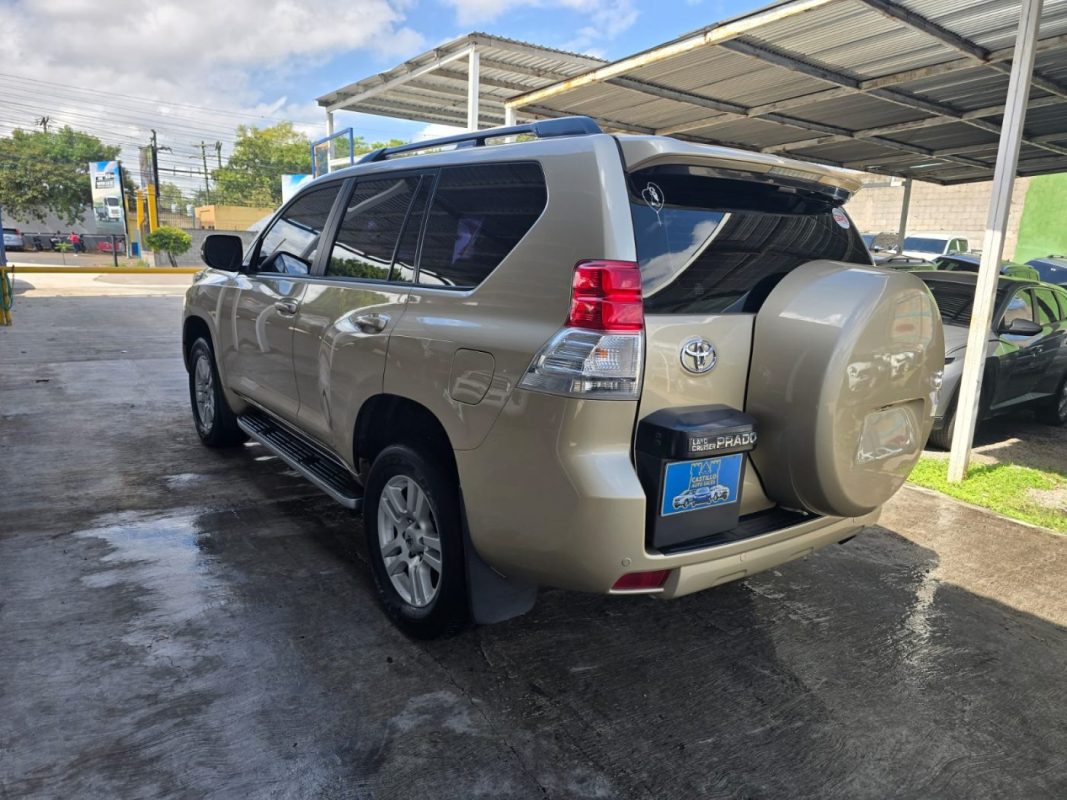 e886b0ad-f575-4ec8-8584-8efa3194c4f7