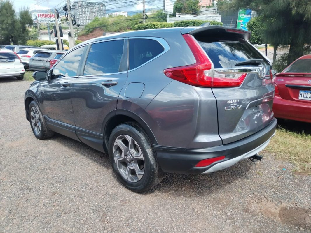 eb098e86-9c7e-421a-92c0-695a16b5a8e4