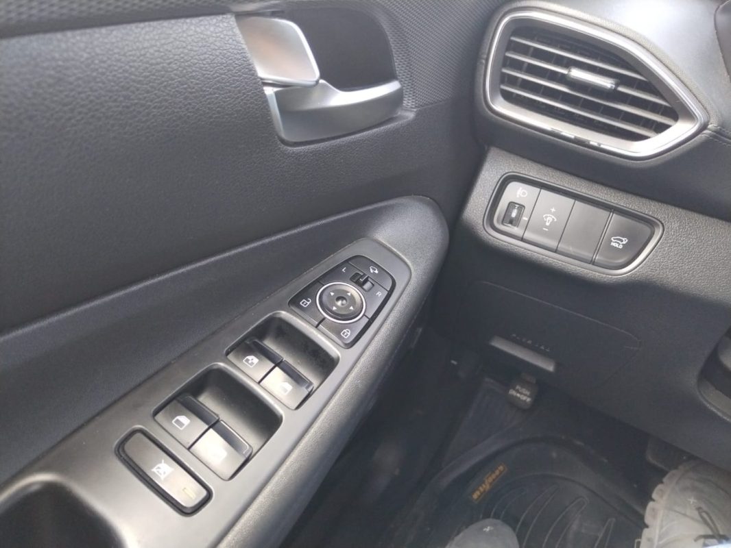 02c88525-a836-4dd7-ba0d-7ce7838eac1e