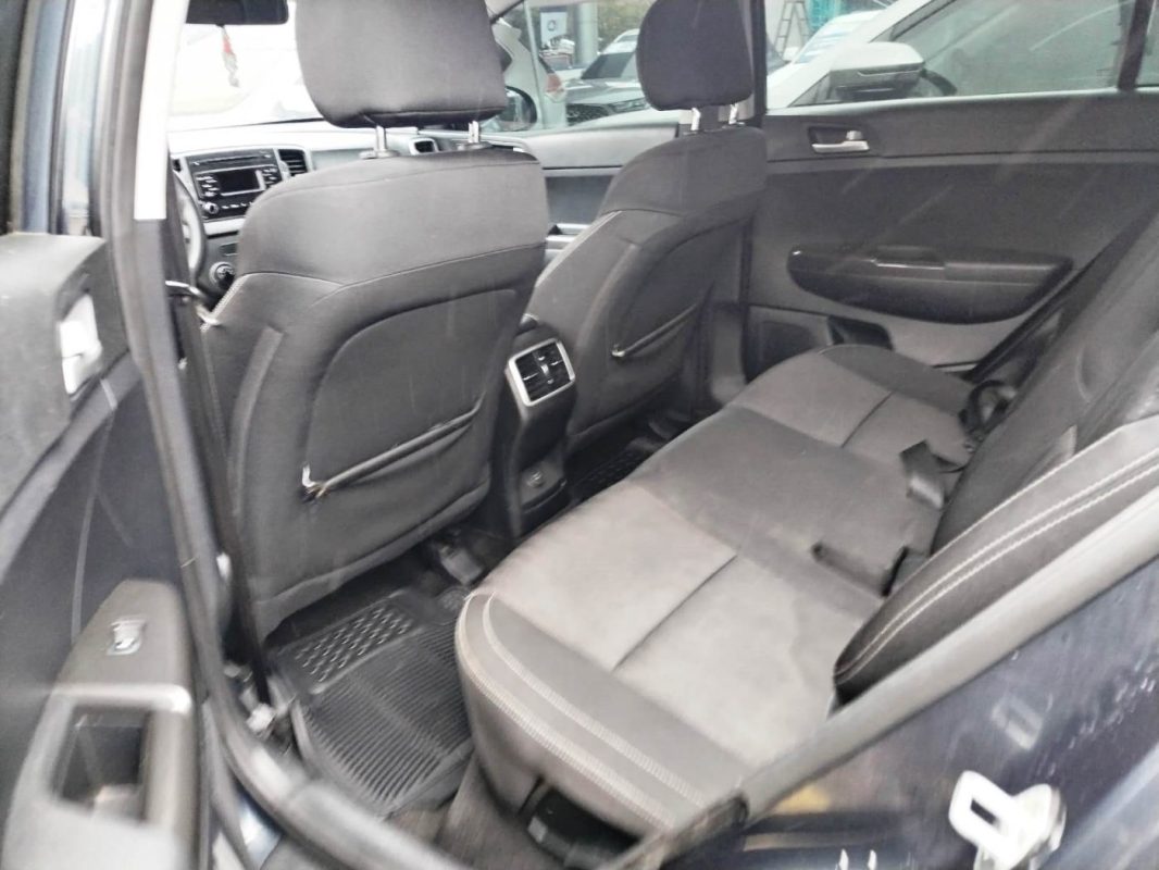 1032993e-9a26-4354-baf9-f4f89289b313