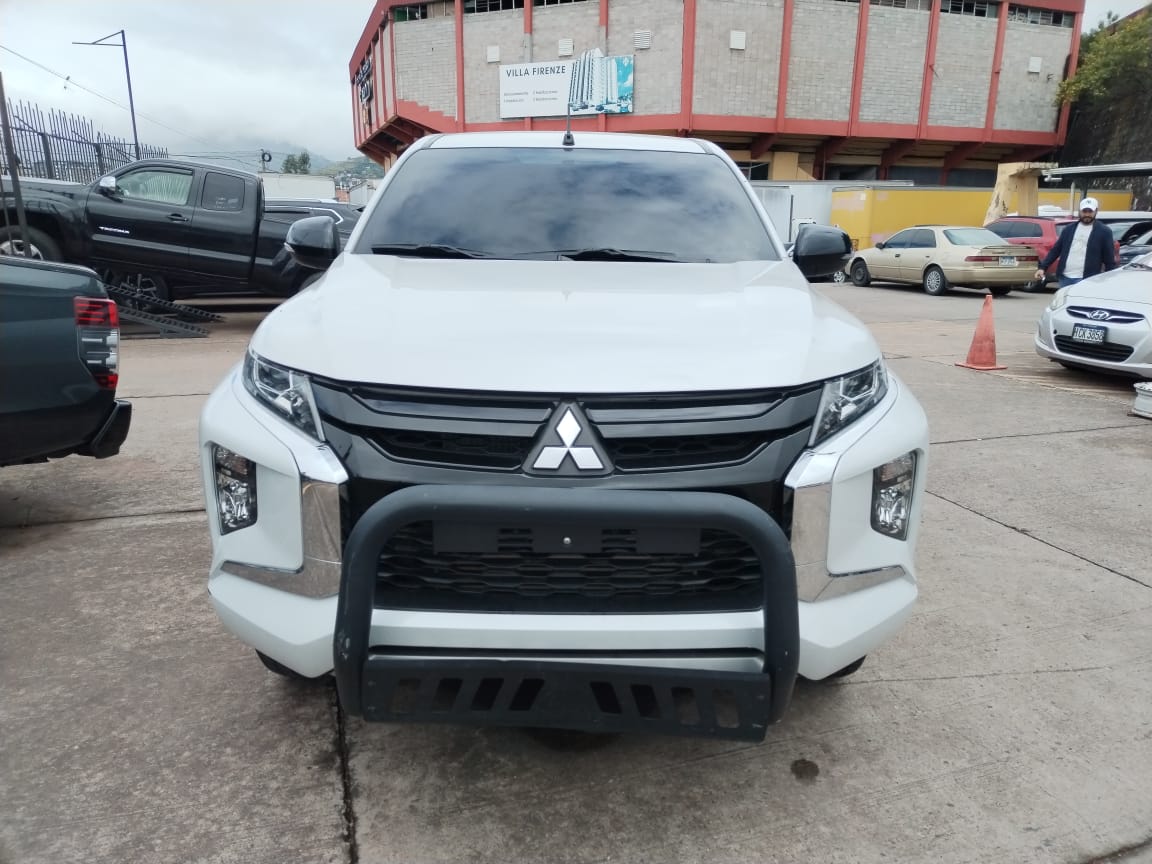 23bda352-6468-4c01-afc6-3698460c1579