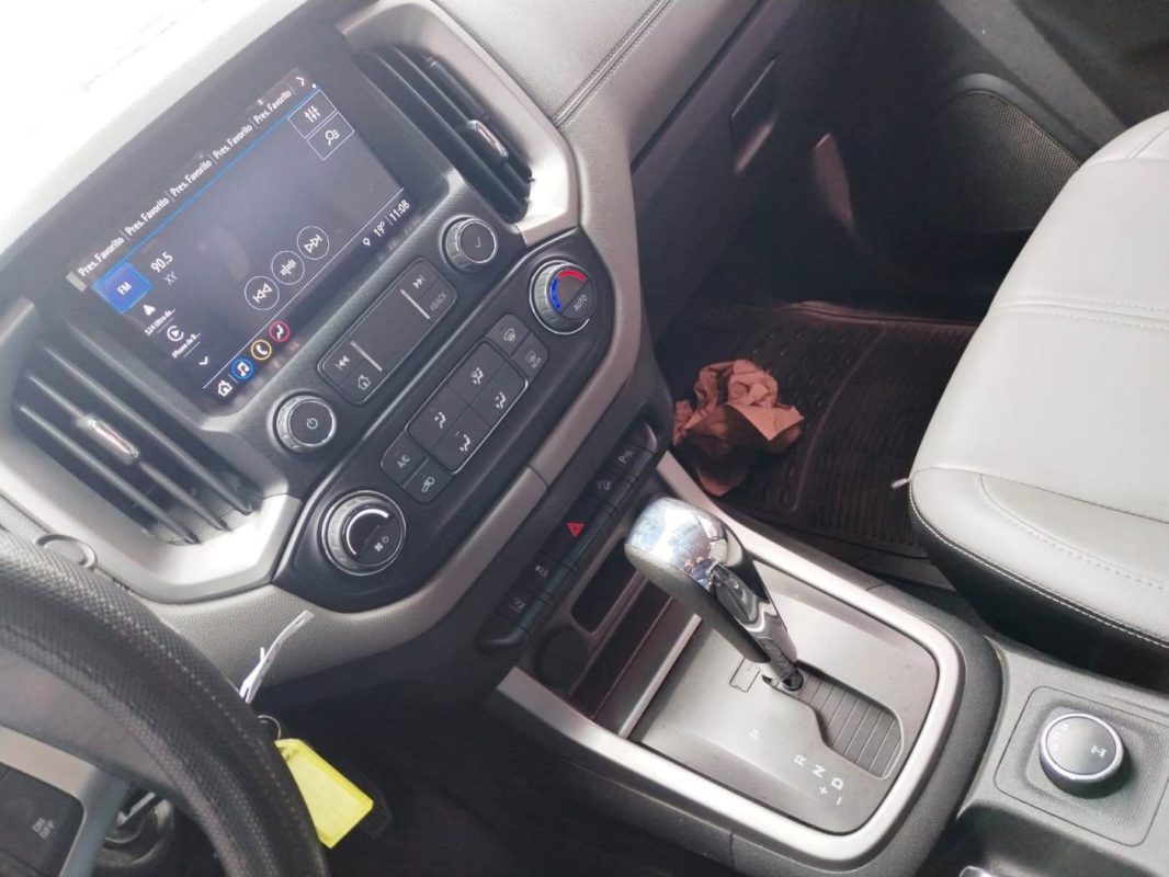 3fcce1fd-4ea6-478f-abd1-f135d7f002f7