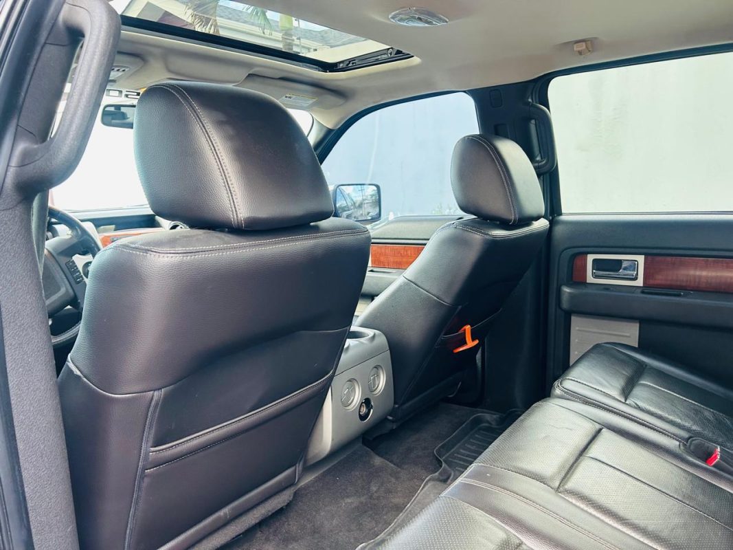 5f6773e0-d643-4037-b2eb-8af903c86509