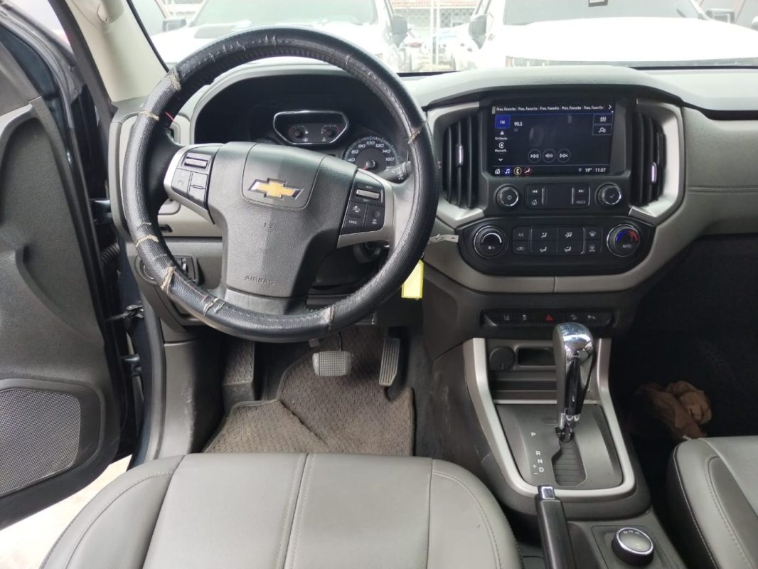 832da150-8ff7-4282-8ad3-7d0a0d5de2d6