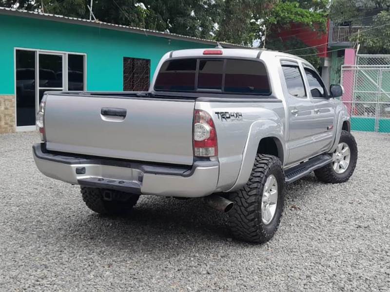 WhatsApp Image 2025-11-01 at 12.19.36 PM (2)