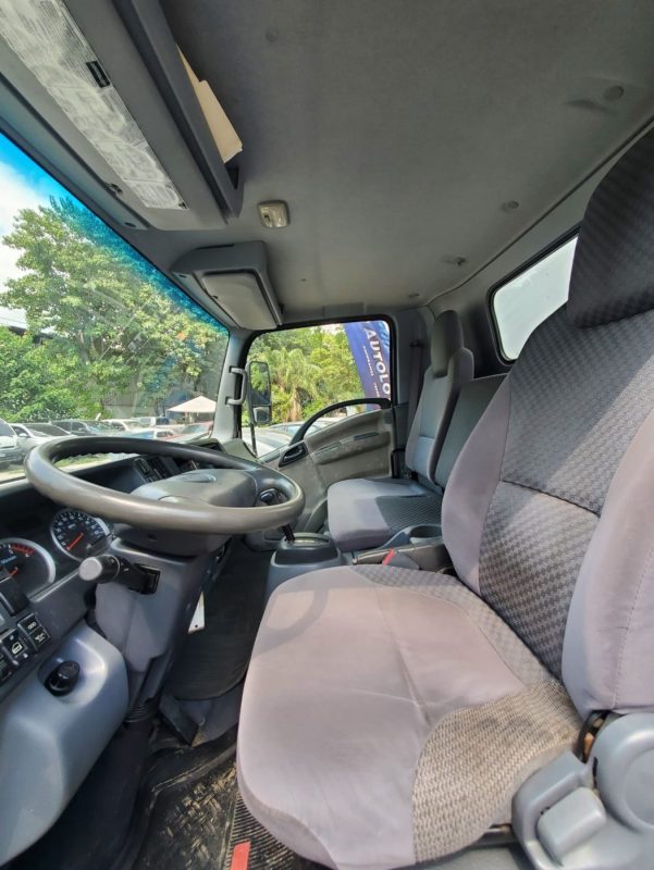 WhatsApp Image 2025-11-06 at 11.35.52 PM (1)