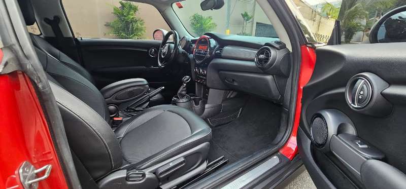 WhatsApp Image 2025-11-06 at 8.50.44 PM