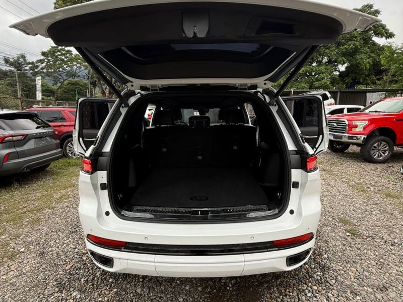 WhatsApp Image 2025-11-12 at 11.49.31 AM (2)