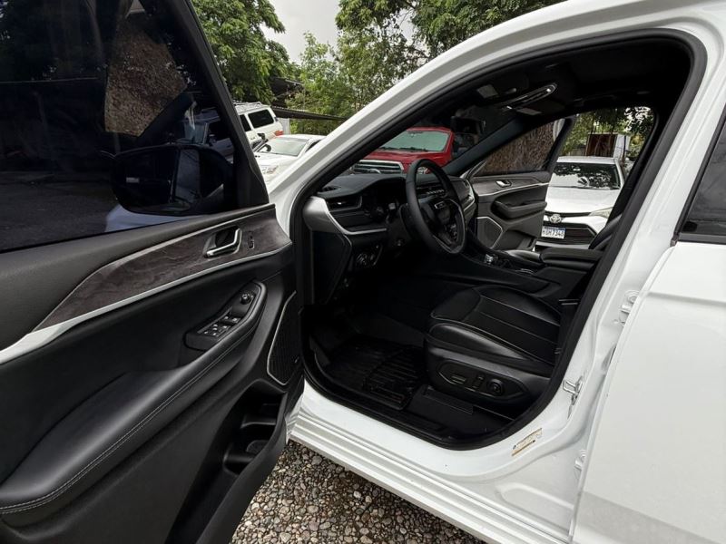 WhatsApp Image 2025-11-17 at 10.03.09 AM