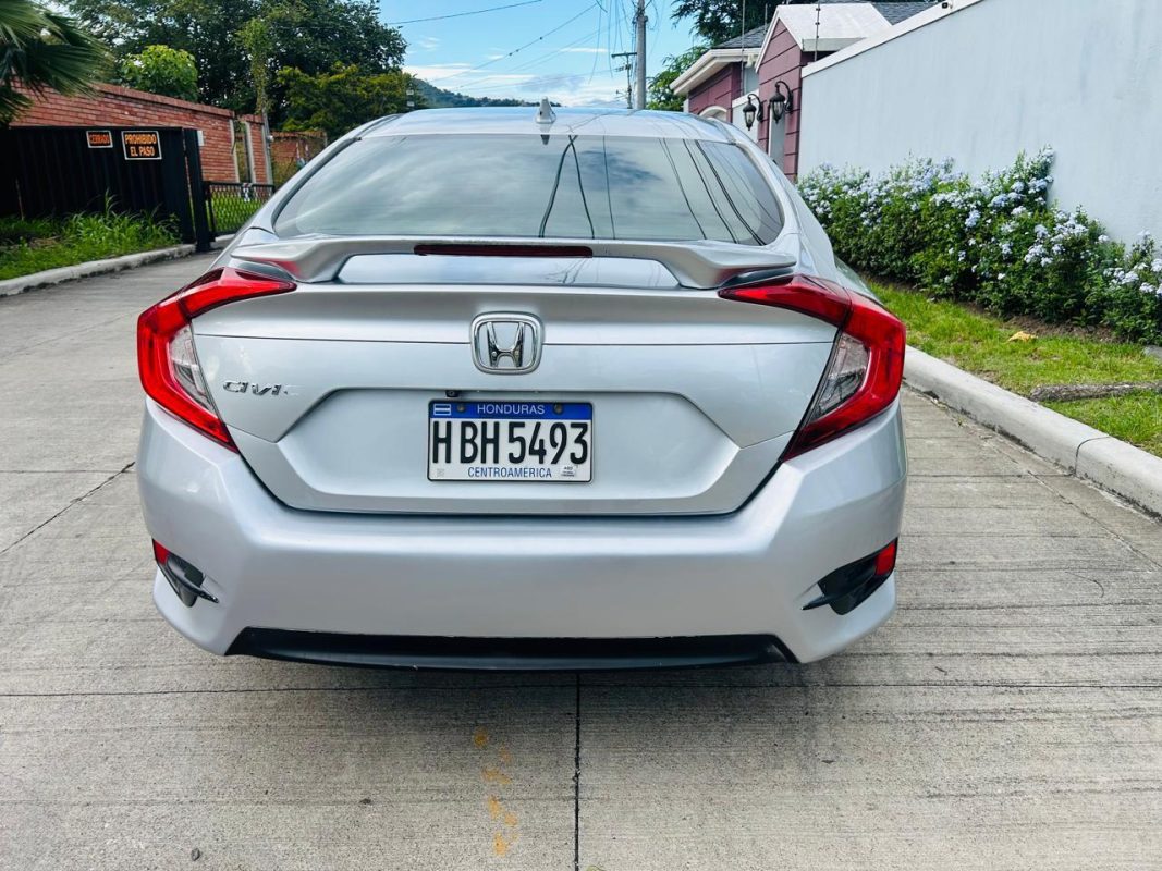 b12819c3-05a5-429a-80d1-286a77ac1288